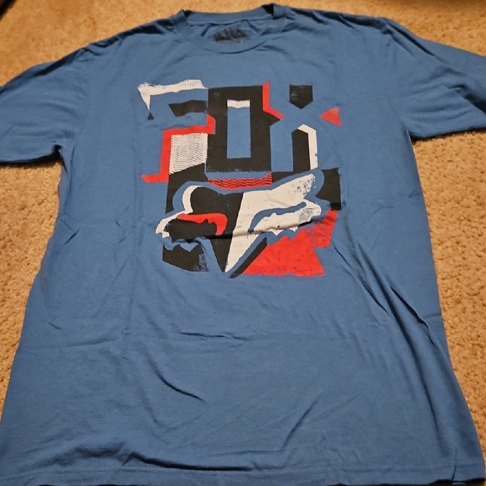 Vintagw Fox Men's Blue and Red Graphic Tee Slim Fit
